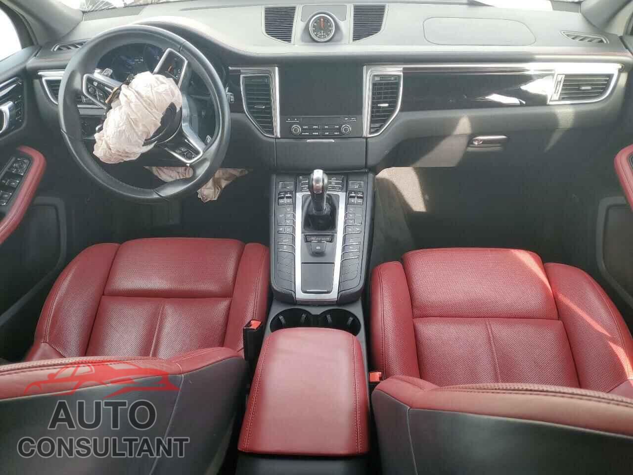 PORSCHE MACAN 2018 - WP1AA2A5XJLB23391