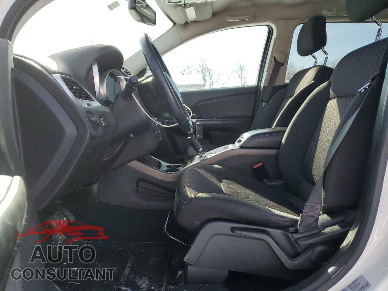 DODGE JOURNEY 2017 - 3C4PDCCG4HT543136