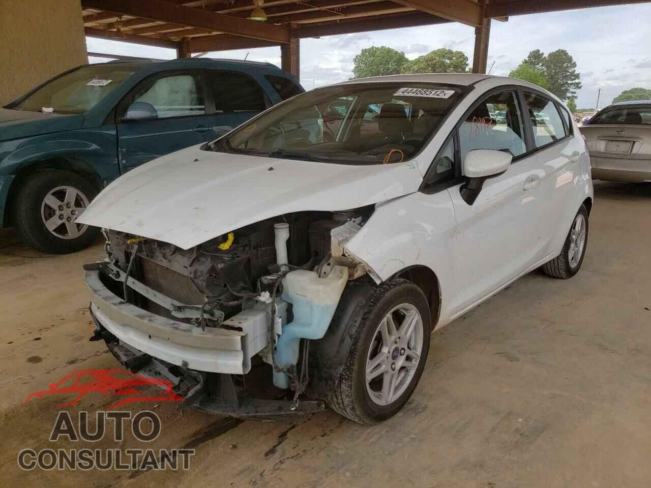FORD FIESTA 2017 - 3FADP4EJ9HM101980