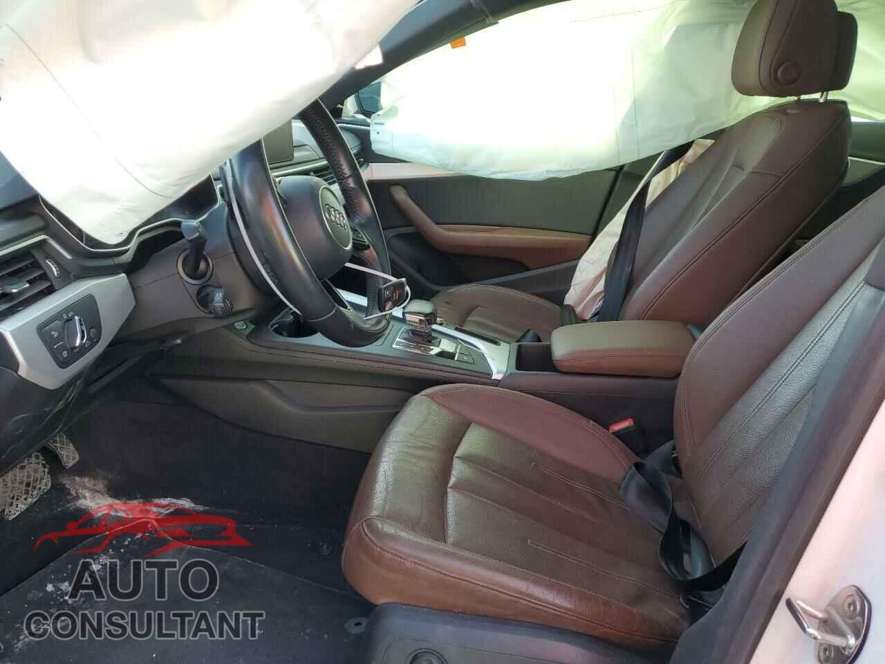 AUDI A4 2017 - WAUANAF45HN024893