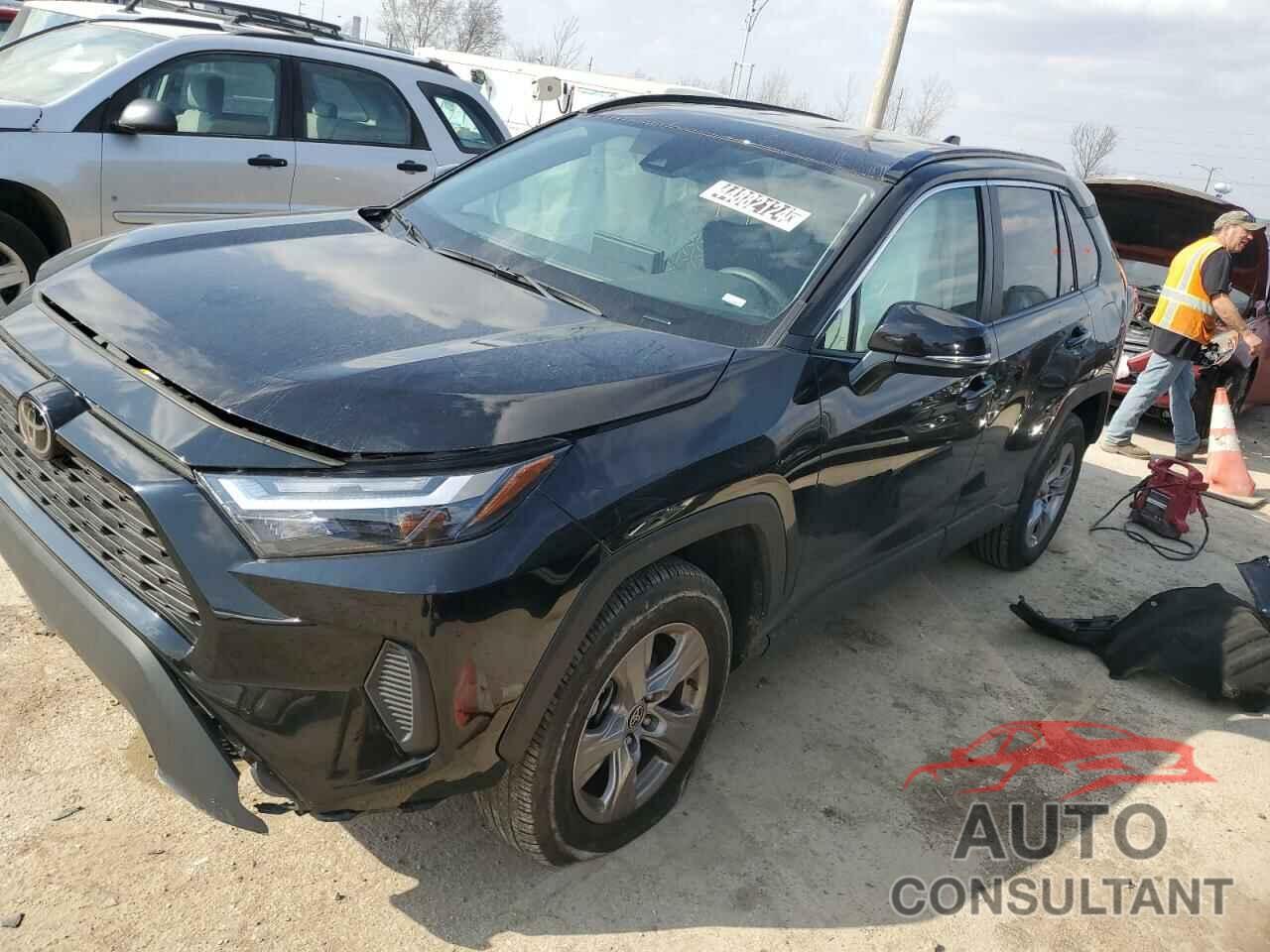 TOYOTA RAV4 2023 - 2T3W1RFVXPC225578