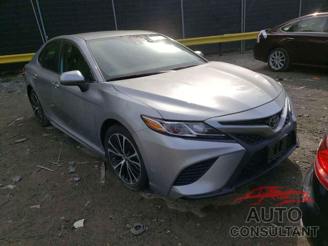 TOYOTA CAMRY 2020 - 4T1G11AK2LU927883