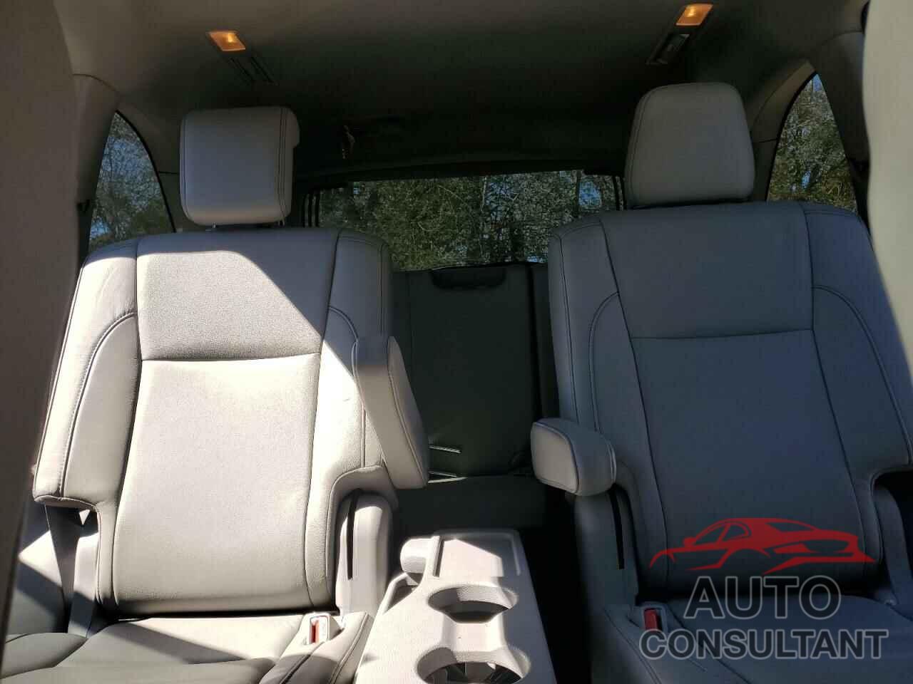 TOYOTA HIGHLANDER 2018 - 5TDJZRFH5JS857148