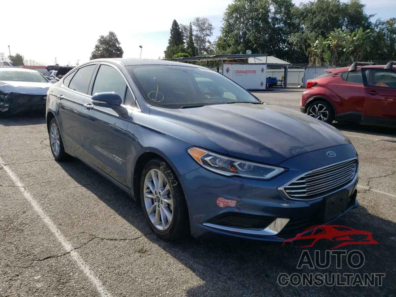 FORD FUSION 2018 - 3FA6P0PU8JR161492