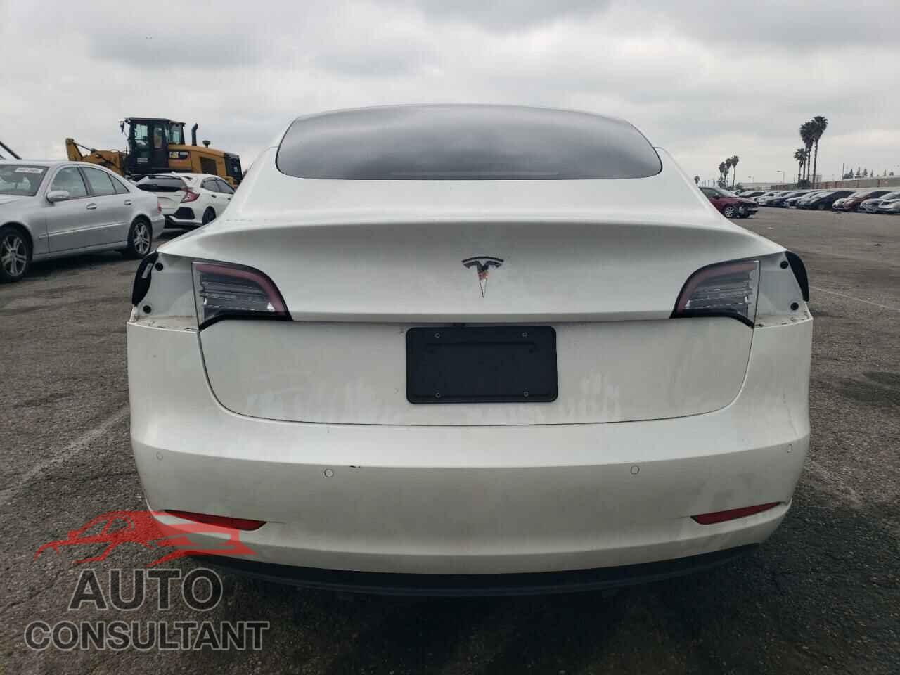 TESLA MODEL 3 2021 - 5YJ3E1EA1MF941387
