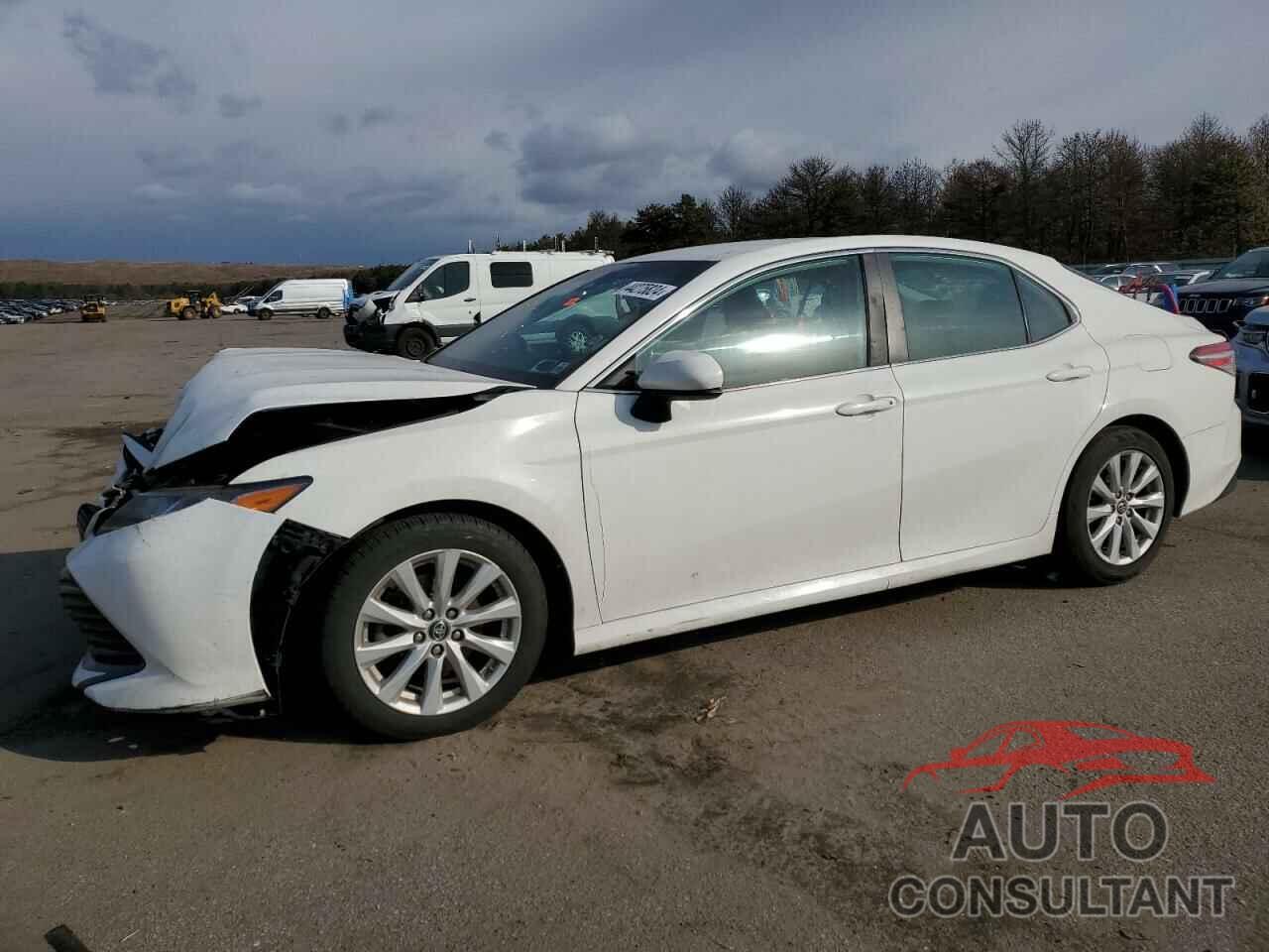 TOYOTA CAMRY 2019 - 4T1B11HK8KU222715