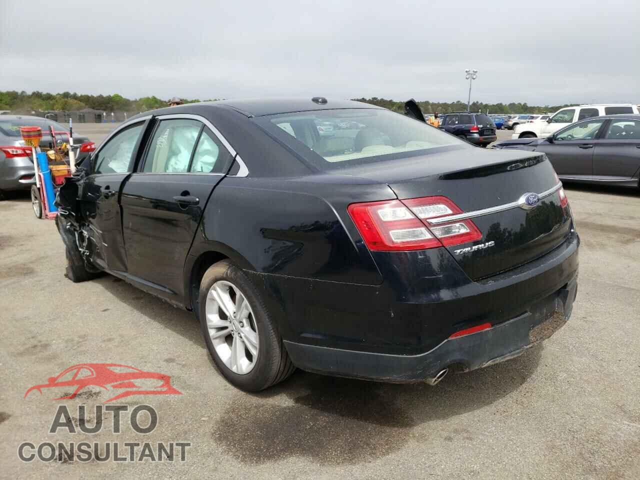 FORD TAURUS 2017 - 1FAHP2D88HG142695
