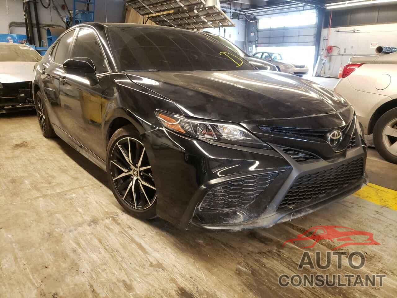 TOYOTA CAMRY 2021 - 4T1G11AK5MU576968