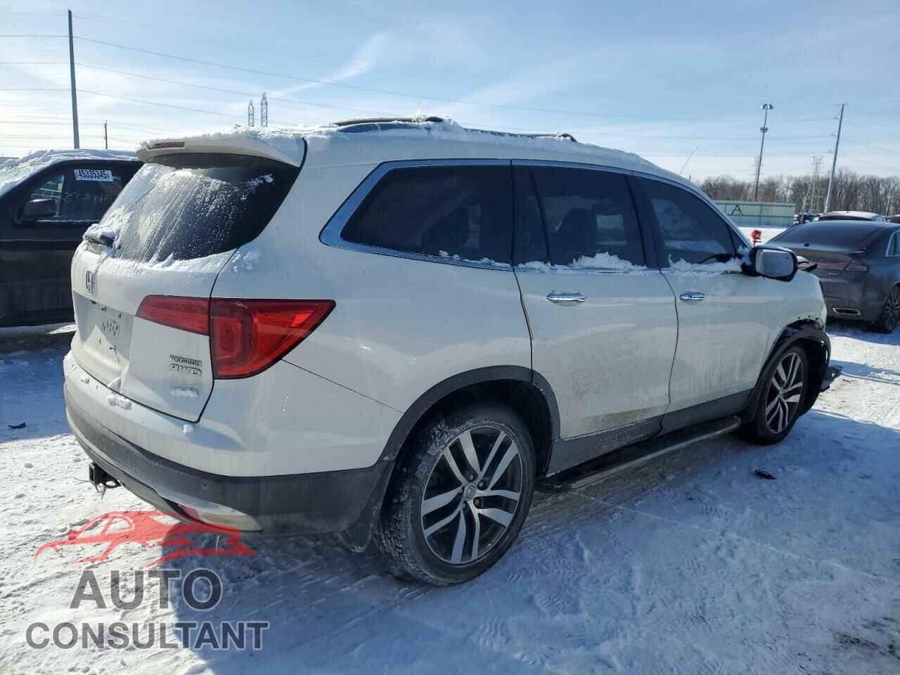 HONDA PILOT 2016 - 5FNYF6H93GB031939