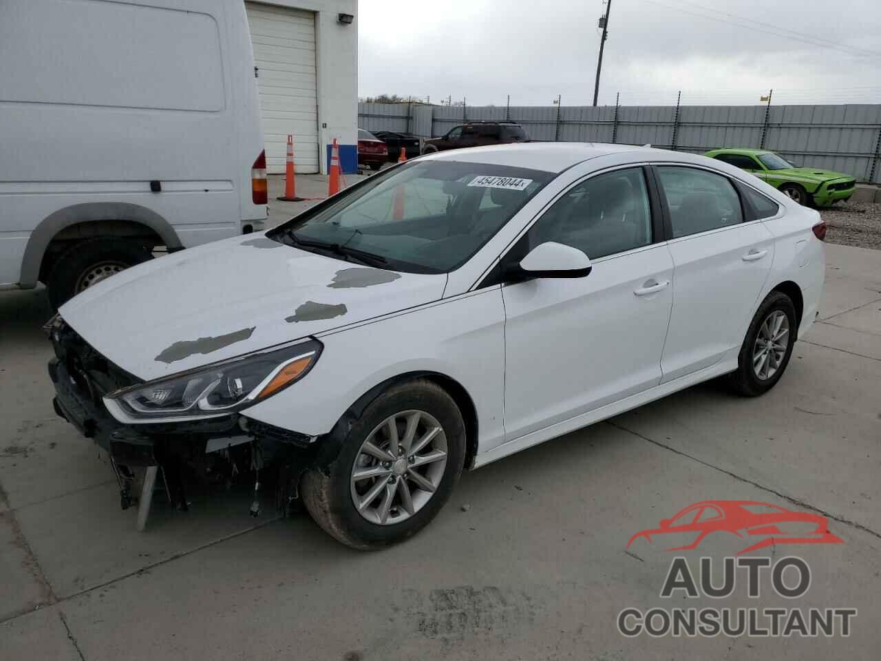 HYUNDAI SONATA 2018 - 5NPE24AF2JH684144