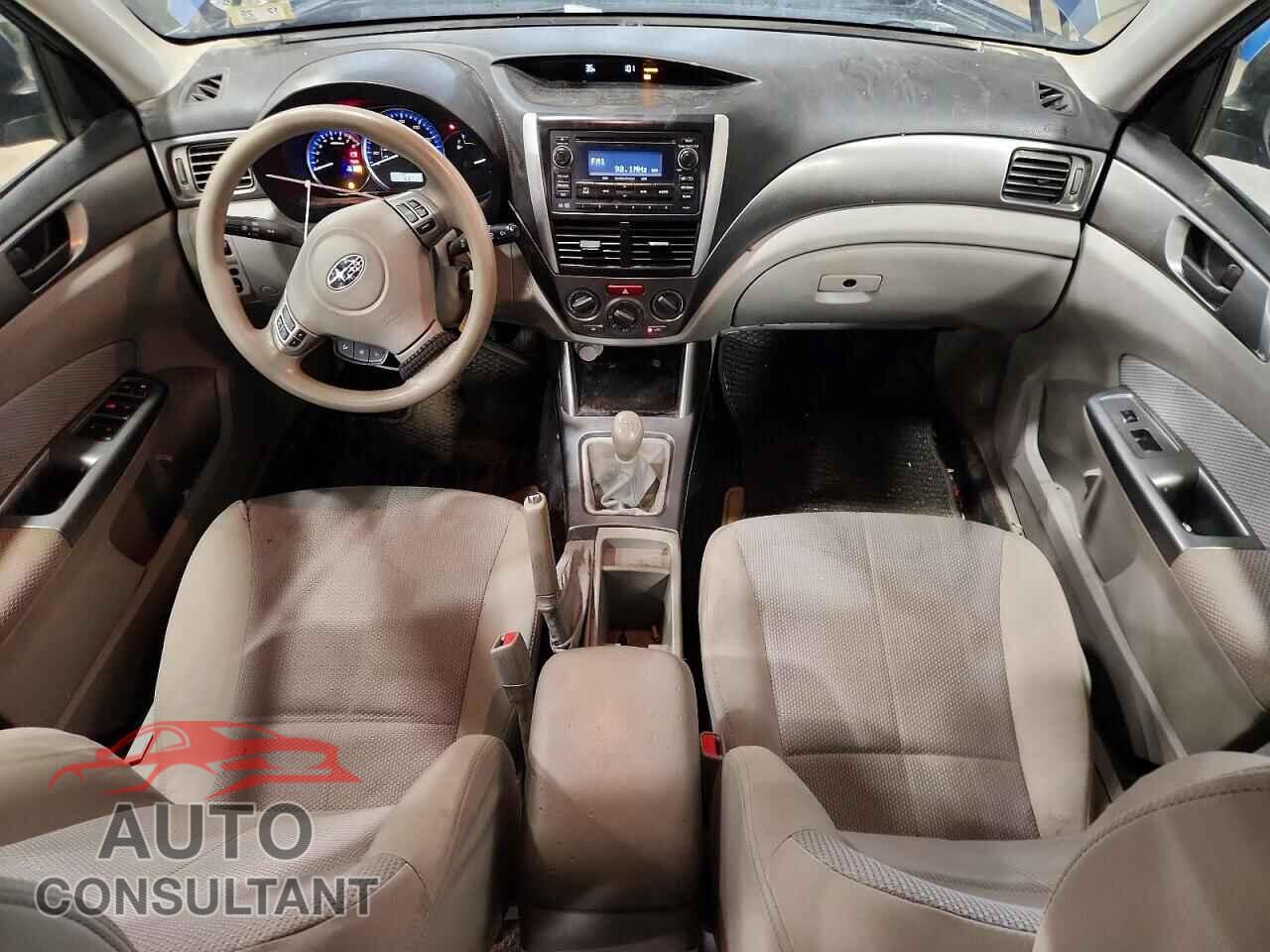 SUBARU FORESTER 2013 - JF2SHABC2DG403913