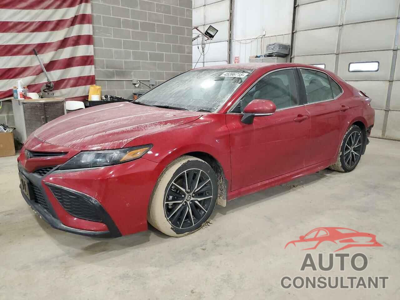 TOYOTA CAMRY 2022 - 4T1G11AK8NU021790
