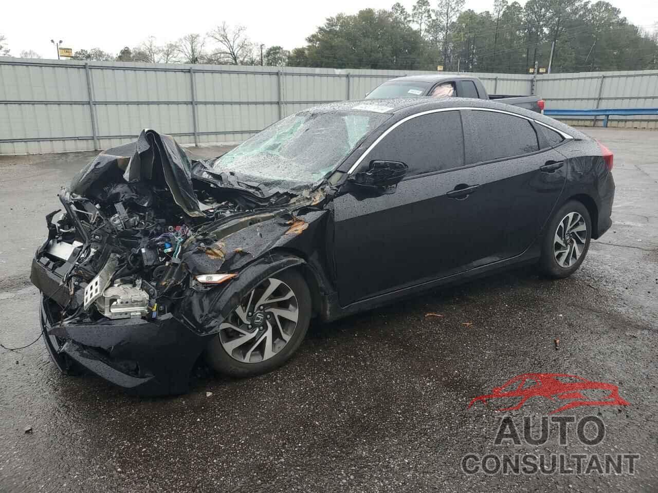 HONDA CIVIC 2018 - 2HGFC2F73JH558103