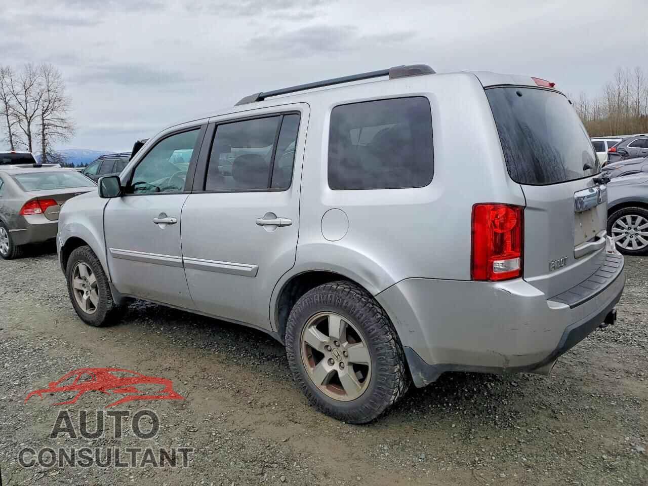 HONDA PILOT 2011 - 5FNYF3H57BB045752
