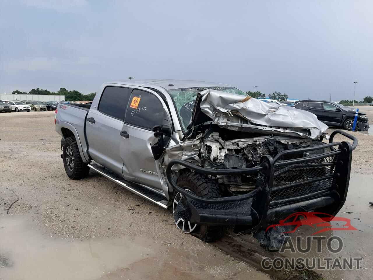 TOYOTA TUNDRA 2016 - 5TFDW5F14GX560196