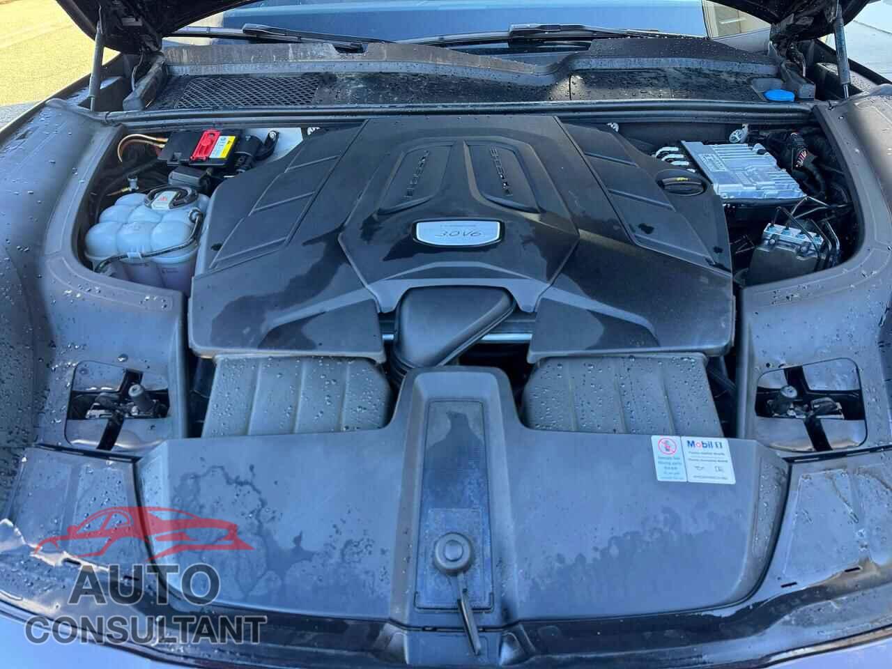 PORSCHE CAYENNE 2019 - WP1AA2AY6KDA08972