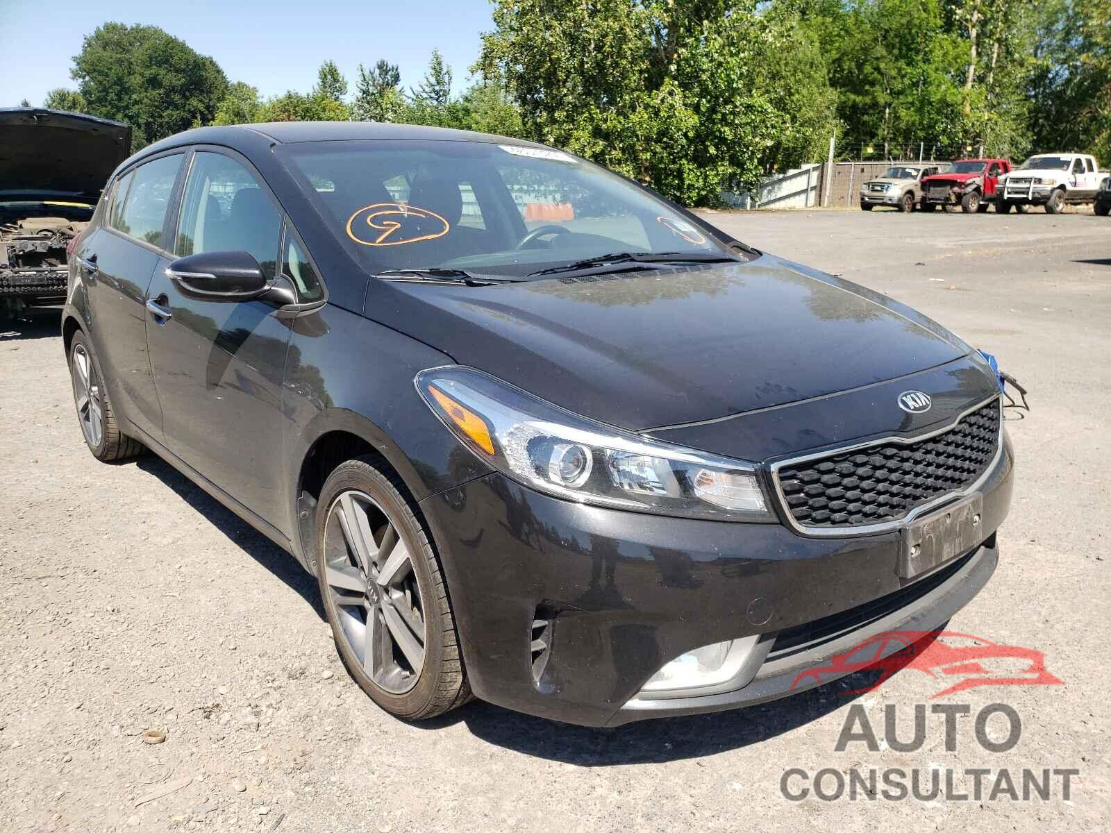 KIA FORTE 2017 - KNAFX5A80H5674569