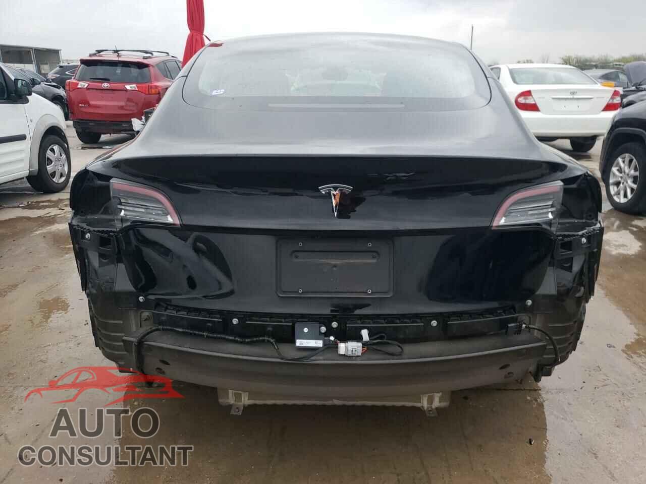 TESLA MODEL 3 2019 - 5YJ3E1EA2KF304781