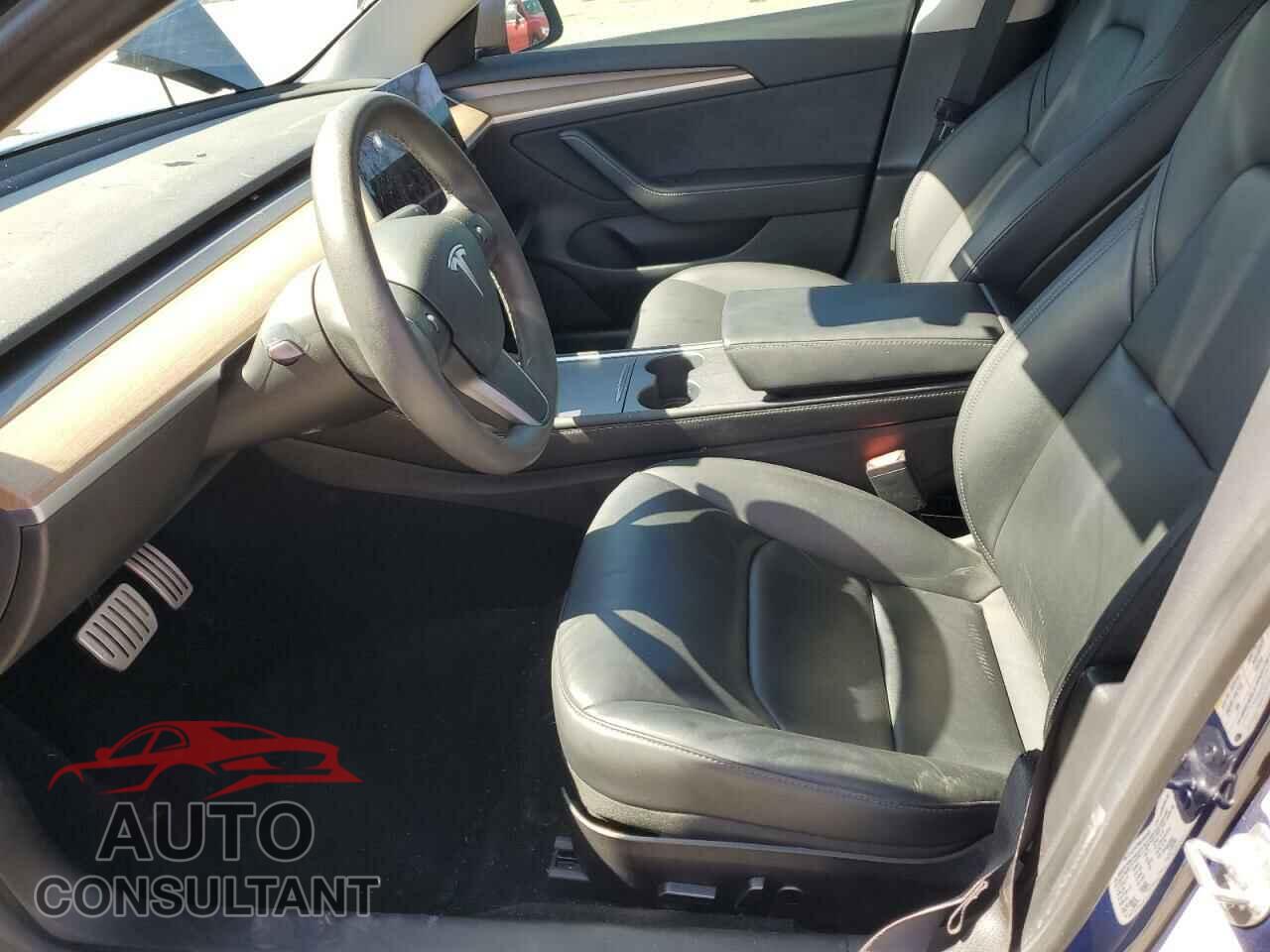 TESLA MODEL 3 2021 - 5YJ3E1EC4MF025532
