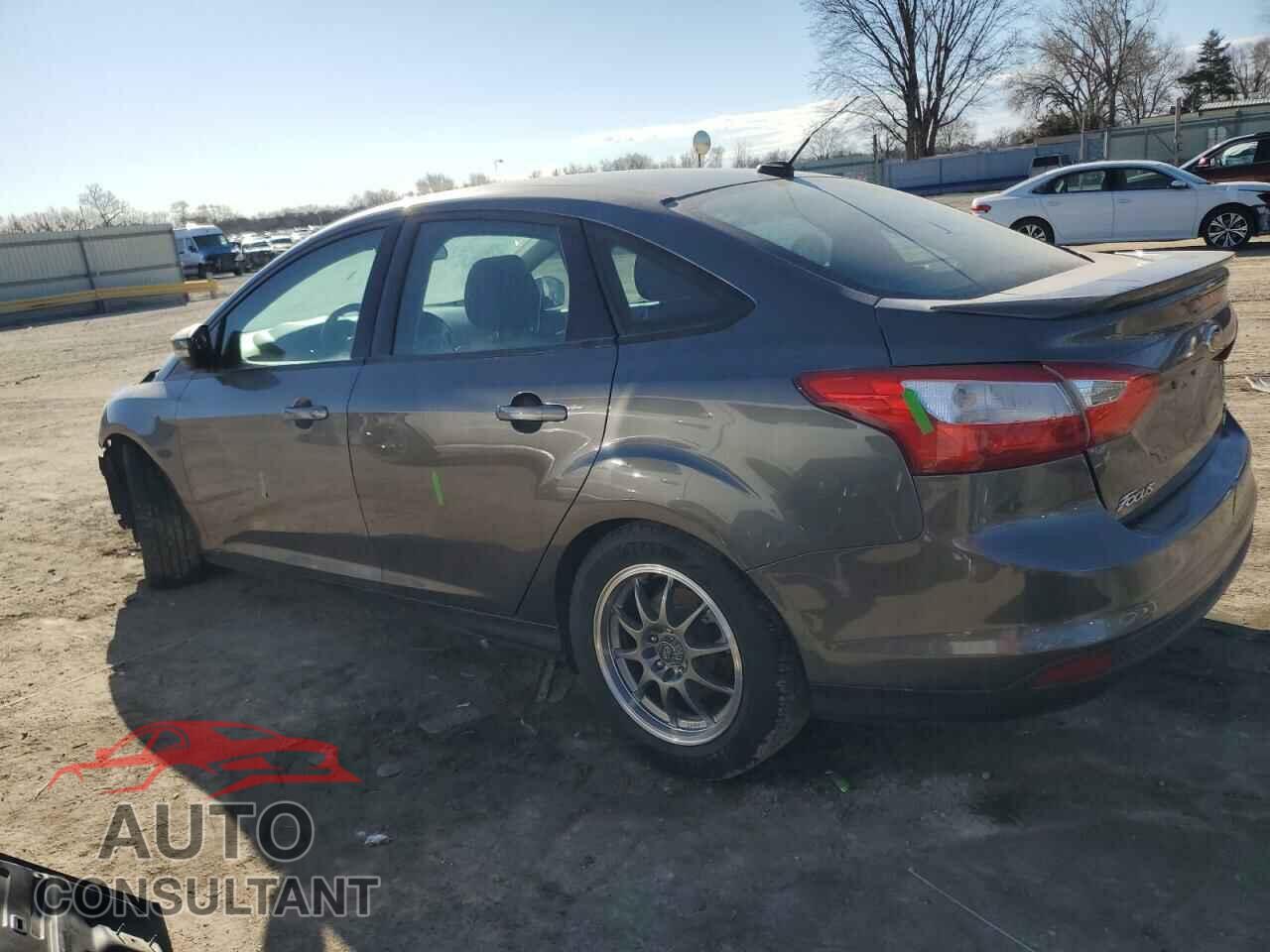 FORD FOCUS 2014 - 1FADP3F24EL184135