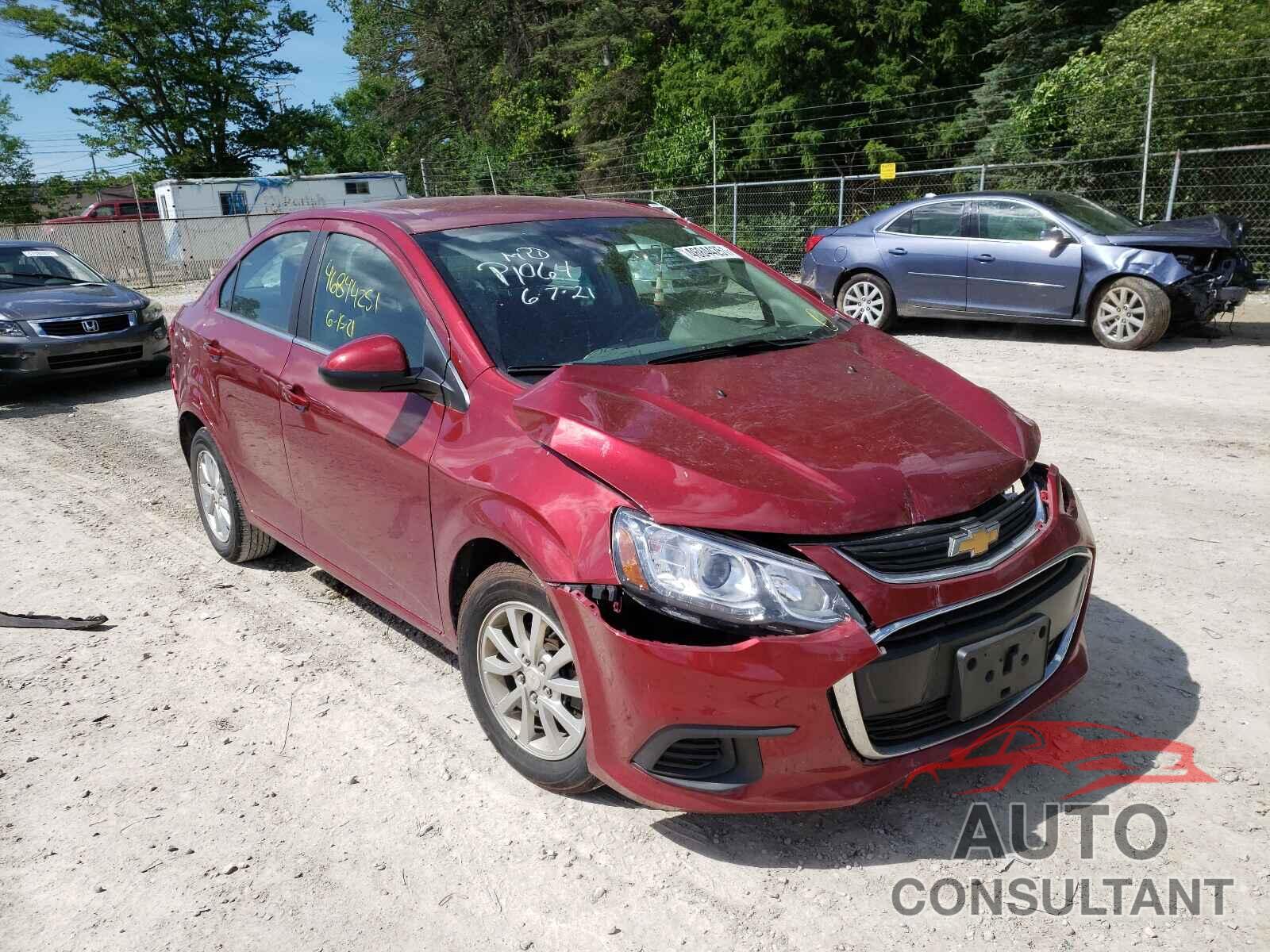 CHEVROLET SONIC 2018 - 1G1JD5SHXJ4134266