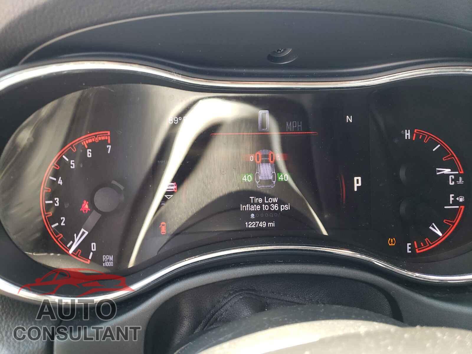 DODGE DURANGO 2015 - 1C4SDJCT0FC729700