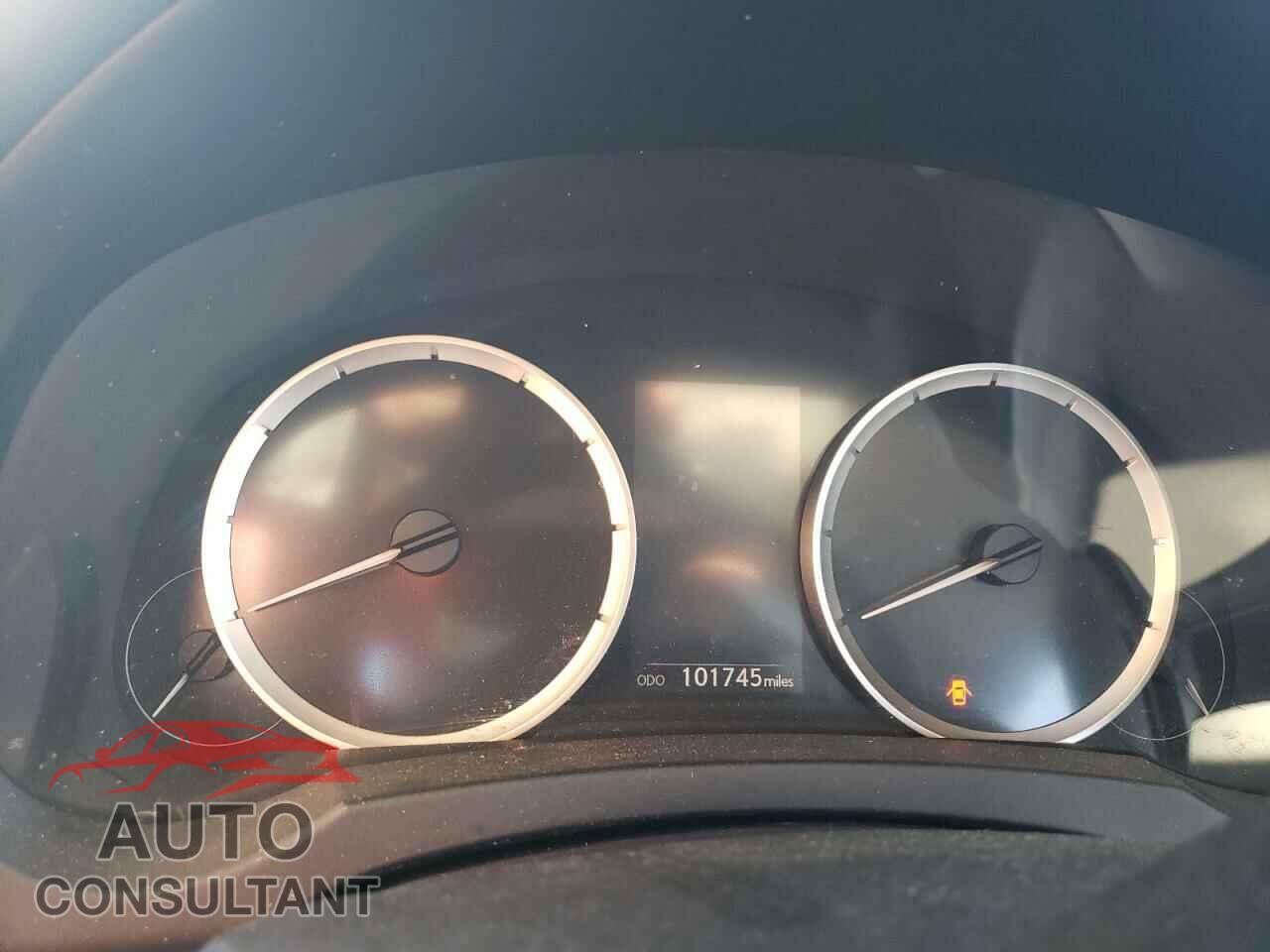 LEXUS IS 2015 - JTHBF1D28F5074303