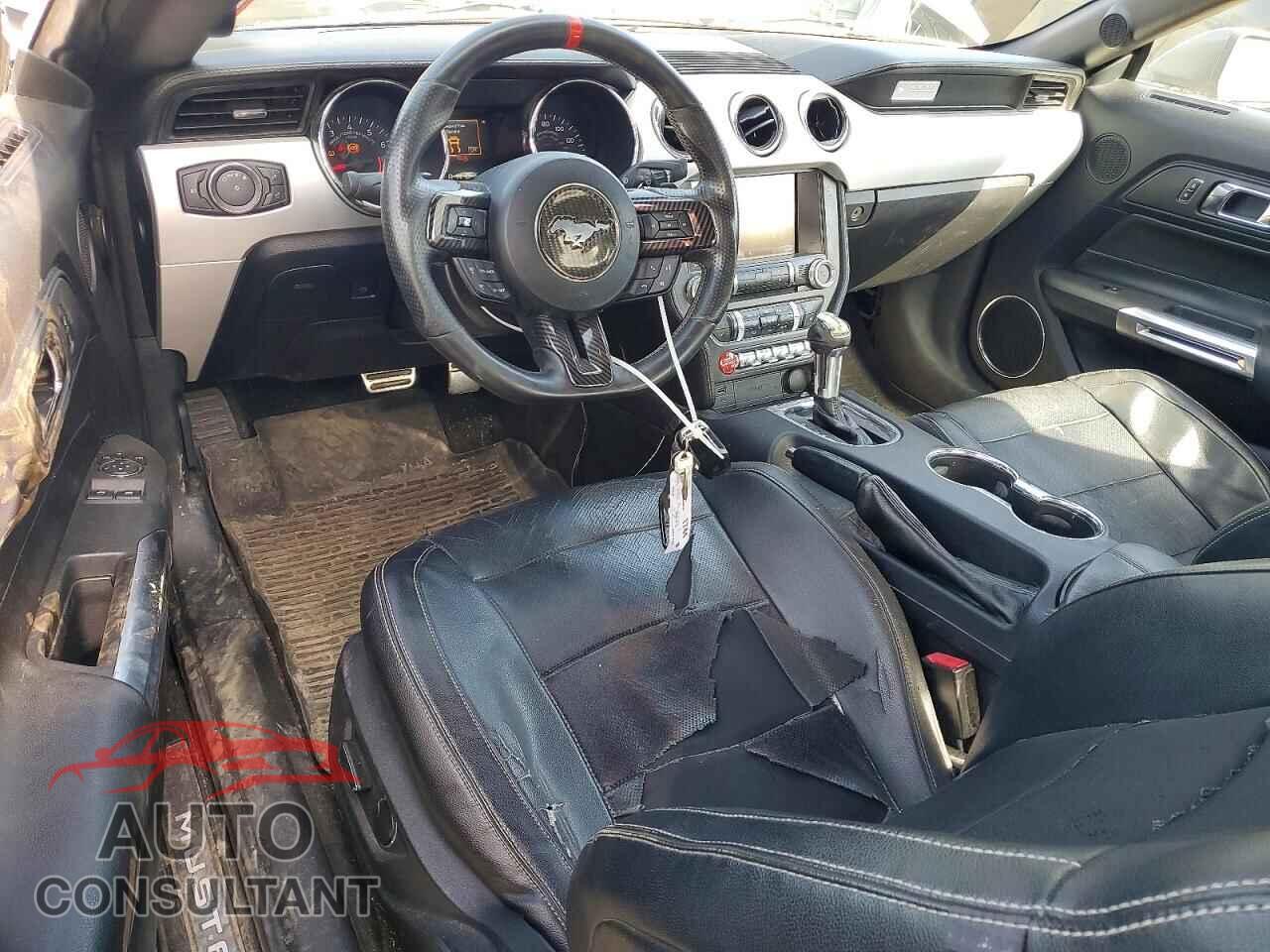 FORD MUSTANG 2015 - 1FA6P8TH0F5303402