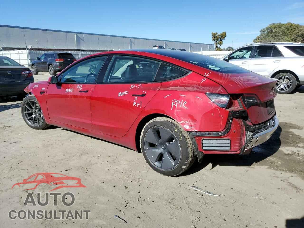 TESLA MODEL 3 2021 - 5YJ3E1EBXMF875432