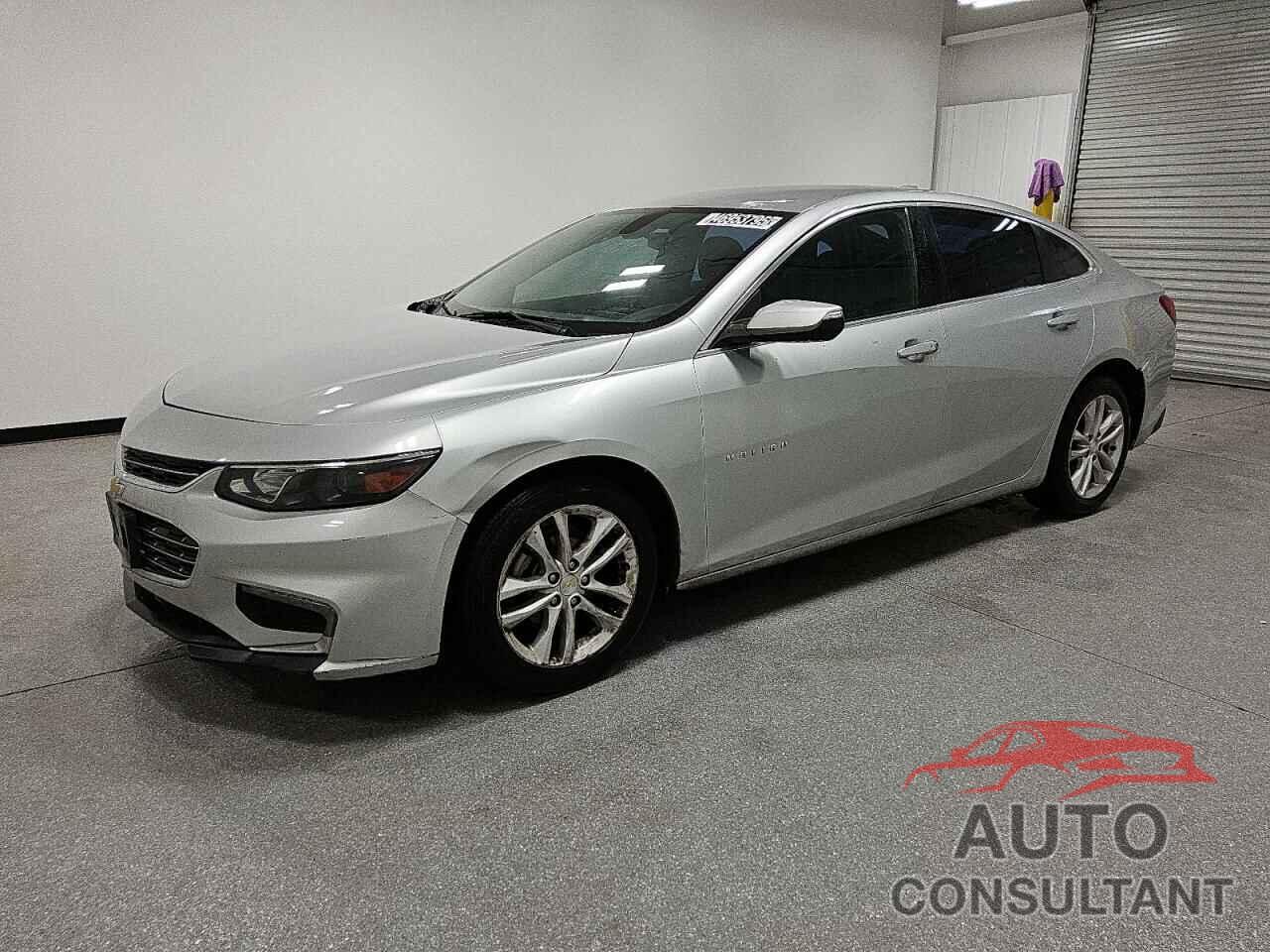 CHEVROLET MALIBU 2018 - 1G1ZD5ST9JF252031
