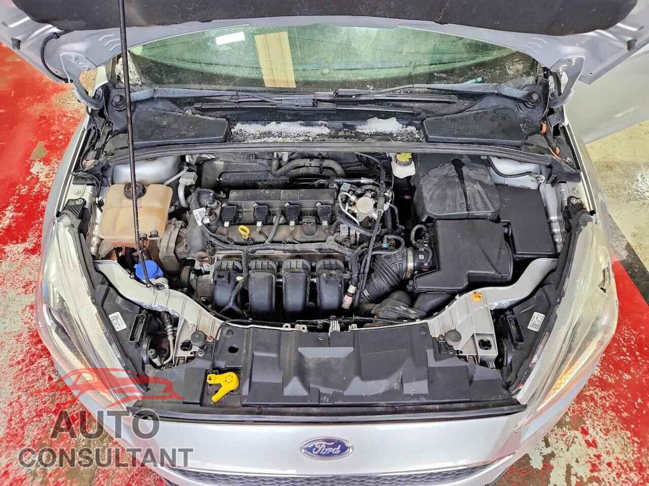 FORD FOCUS 2018 - 1FADP3F23JL301357