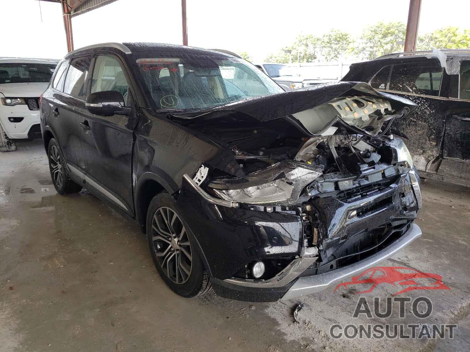 MITSUBISHI OUTLANDER 2017 - JA4AD3A37HZ046400