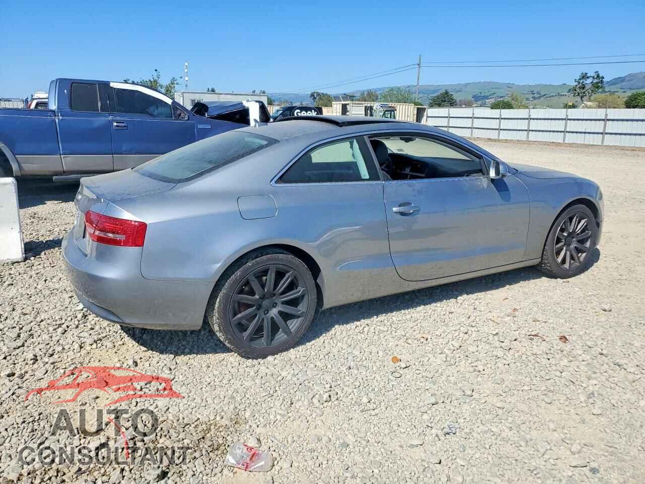 AUDI A5 2011 - WAULFAFR4BA049655