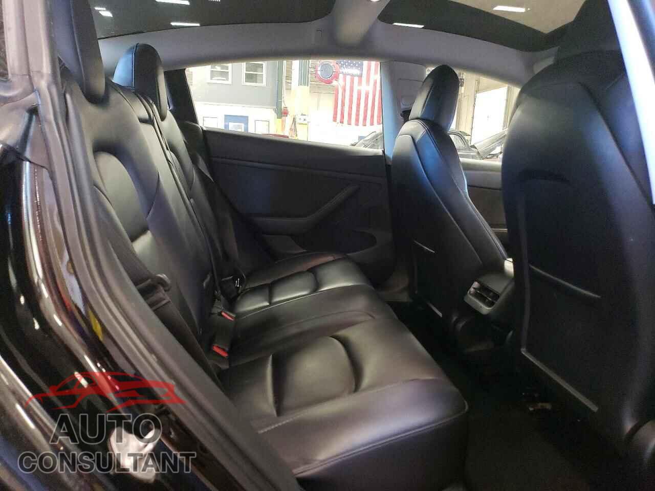 TESLA MODEL 3 2021 - 5YJ3E1EA7MF028469
