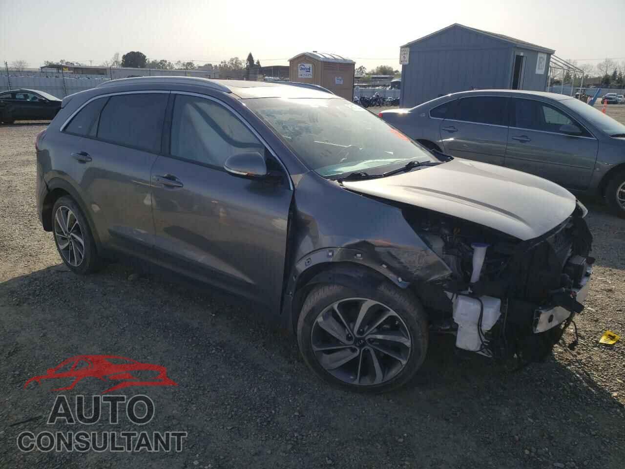 KIA NIRO 2017 - KNDCE3LC2H5051116