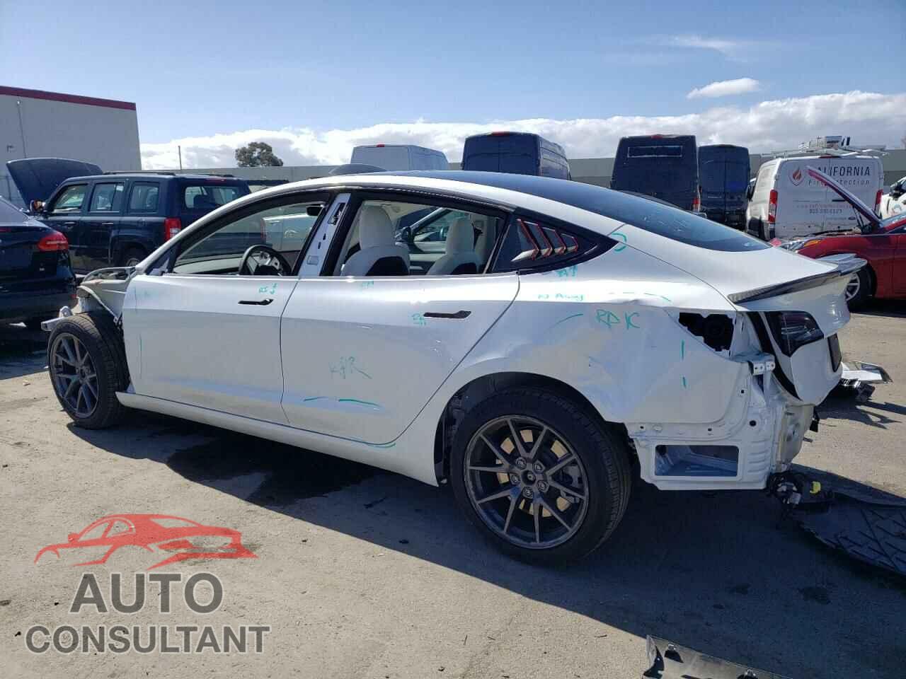 TESLA MODEL 3 2023 - 5YJ3E1EA7PF466994
