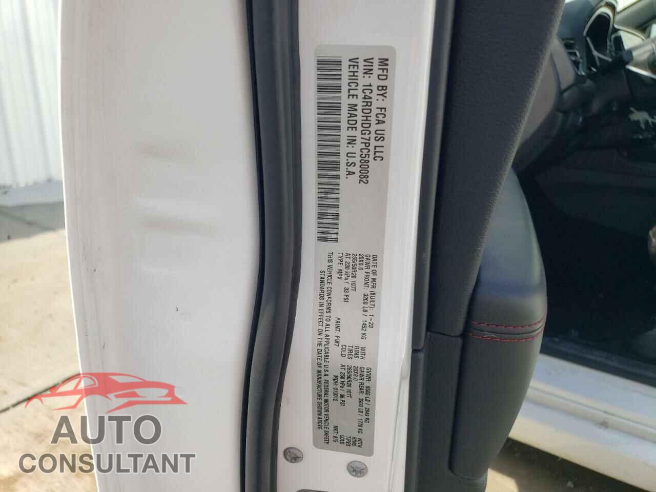 DODGE DURANGO 2023 - 1C4RDHDG7PC580082