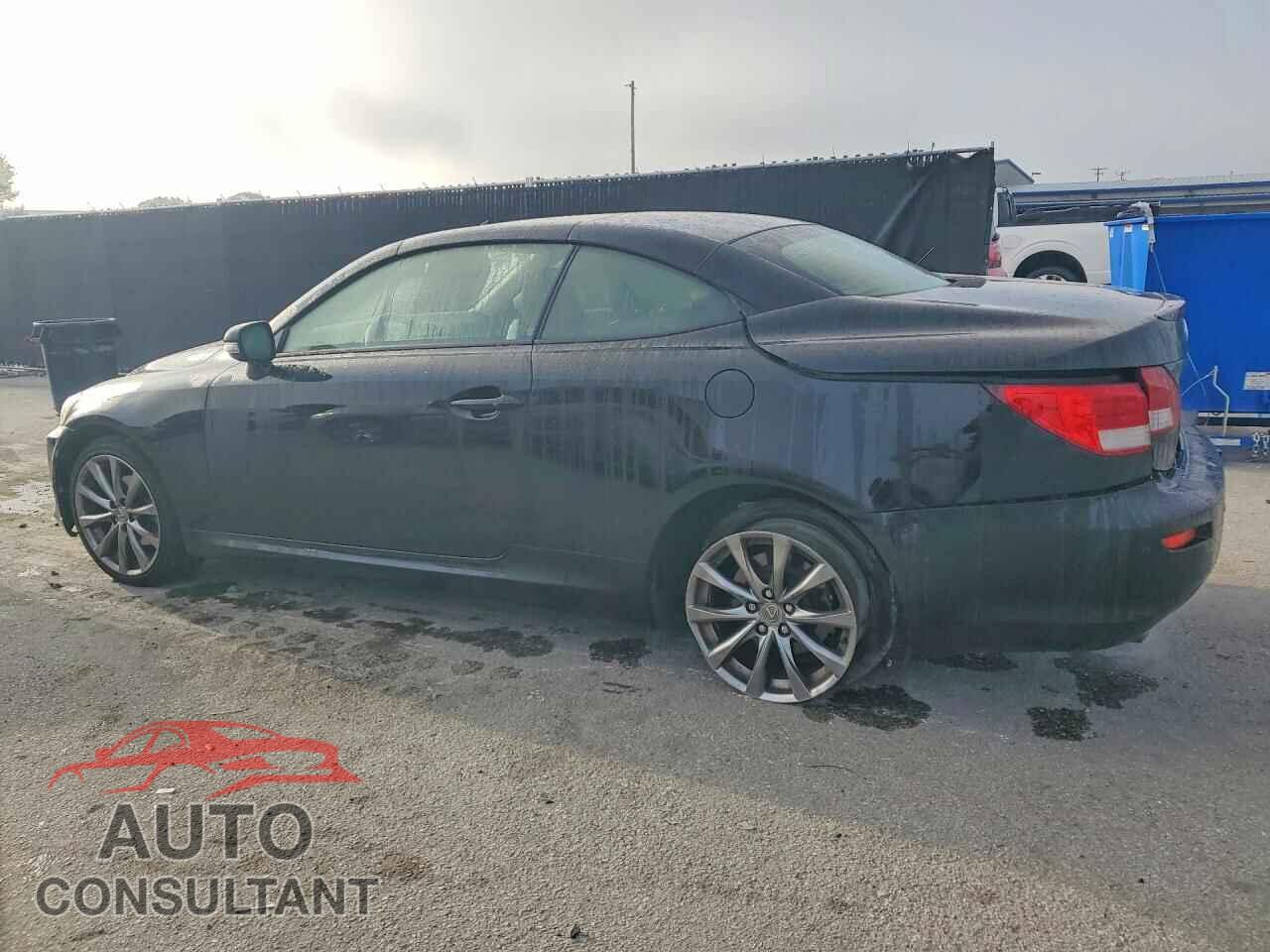 LEXUS IS 2013 - JTHFF2C29D2529053