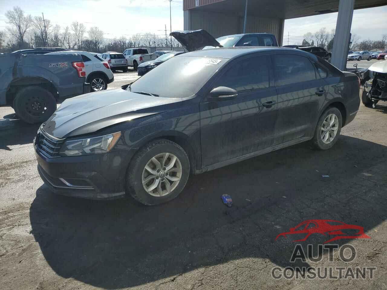 VOLKSWAGEN PASSAT 2018 - 1VWAA7A33JC023658