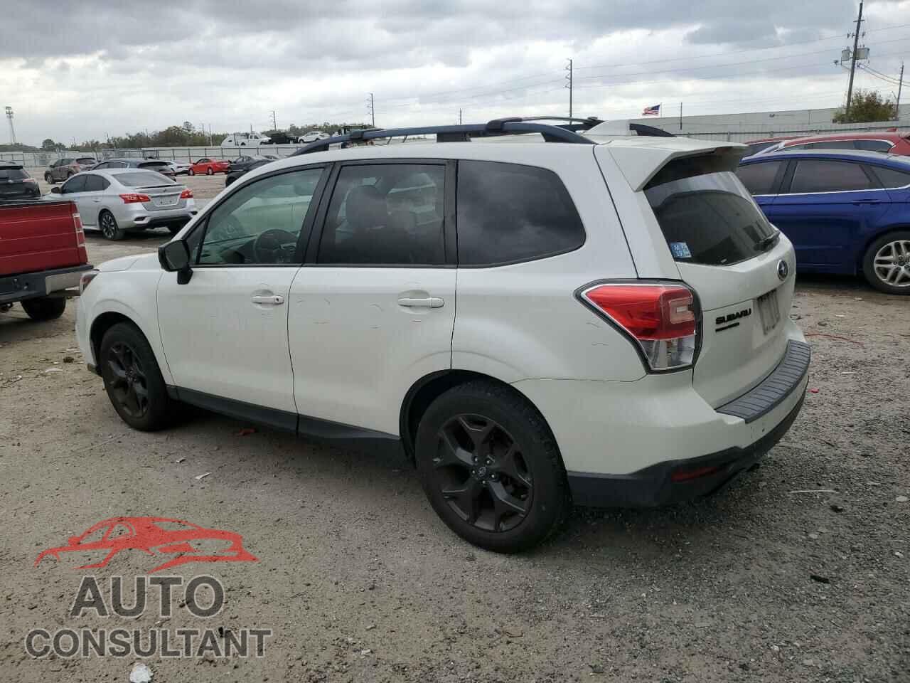 SUBARU FORESTER 2018 - JF2SJAEC1JH446578