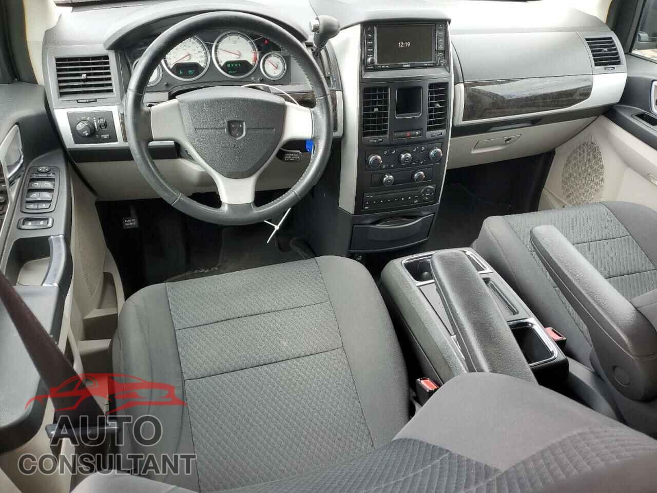 DODGE CARAVAN 2010 - 2D4RN5D16AR265380