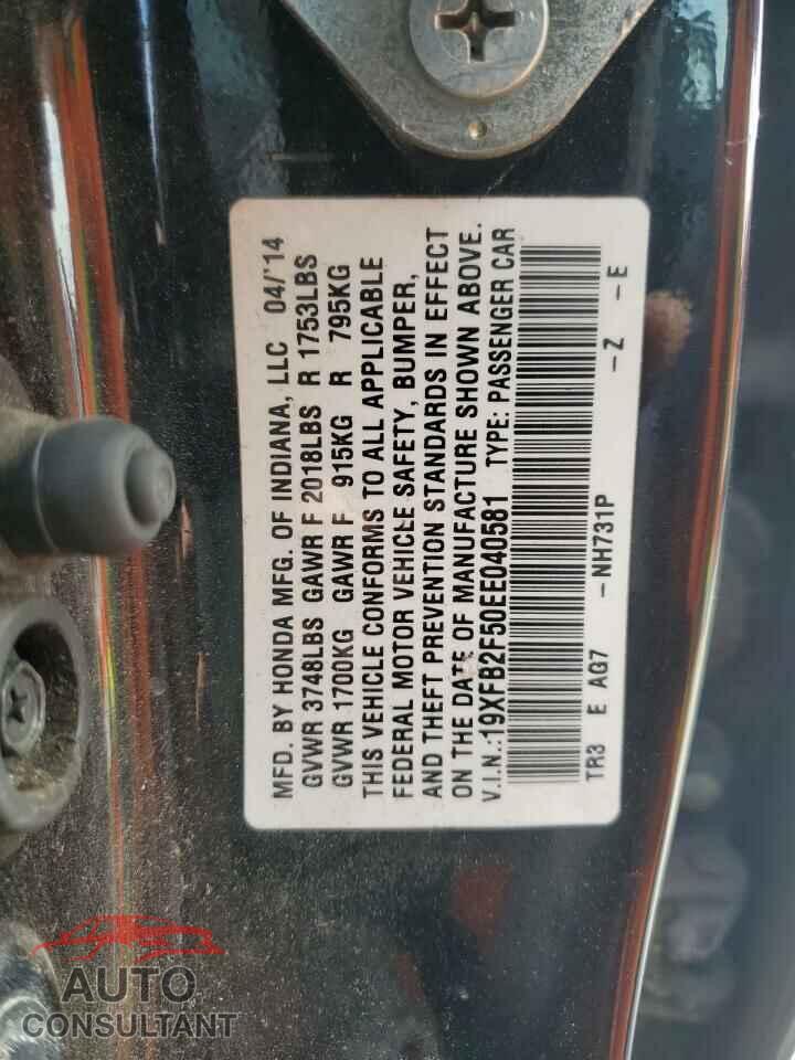HONDA CIVIC 2014 - 19XFB2F50EE040581