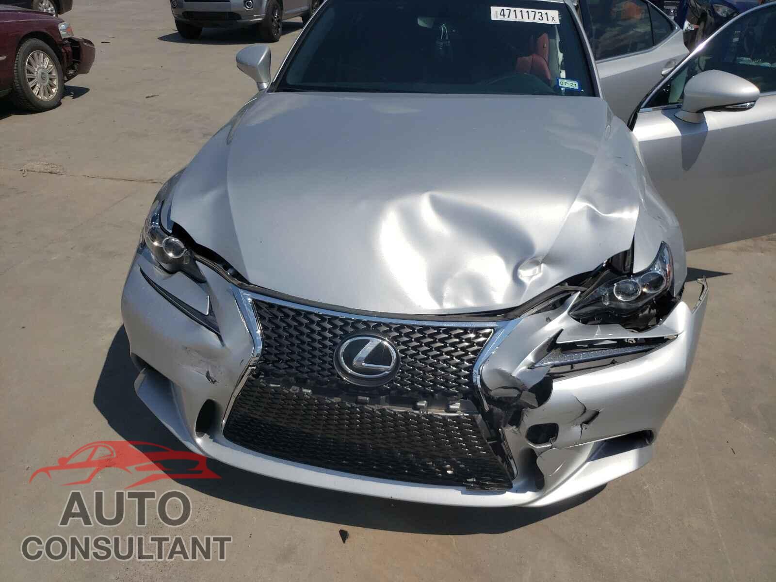 LEXUS IS 2016 - JTHBA1D24G5031965