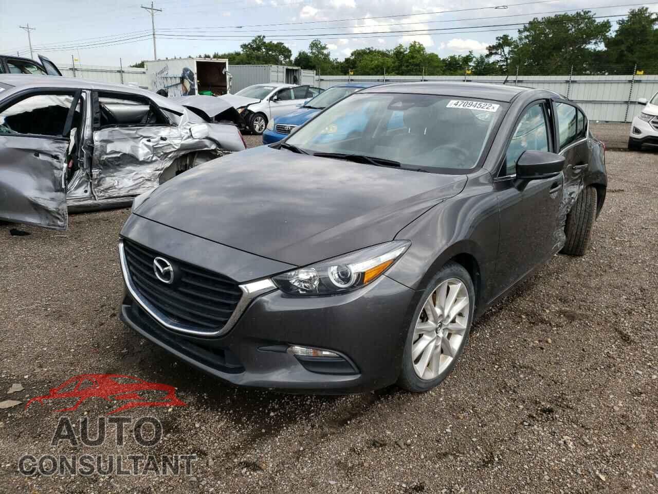 MAZDA 3 2017 - 3MZBN1L77HM108002
