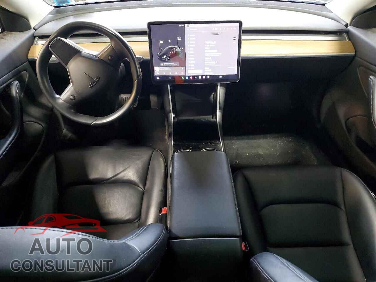 TESLA MODEL 3 2019 - 5YJ3E1EB6KF208872