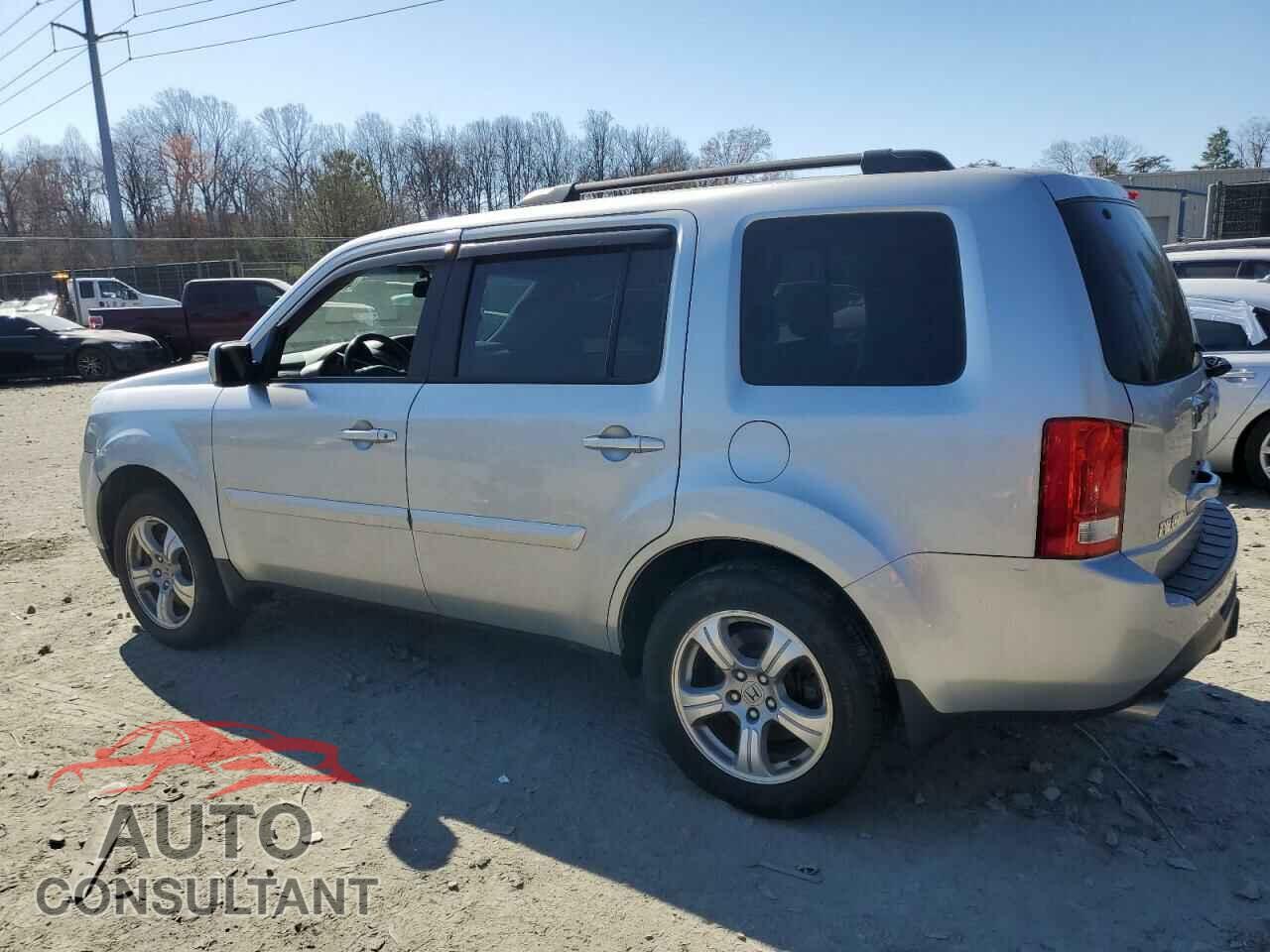 HONDA PILOT 2013 - 5FNYF4H50DB502958