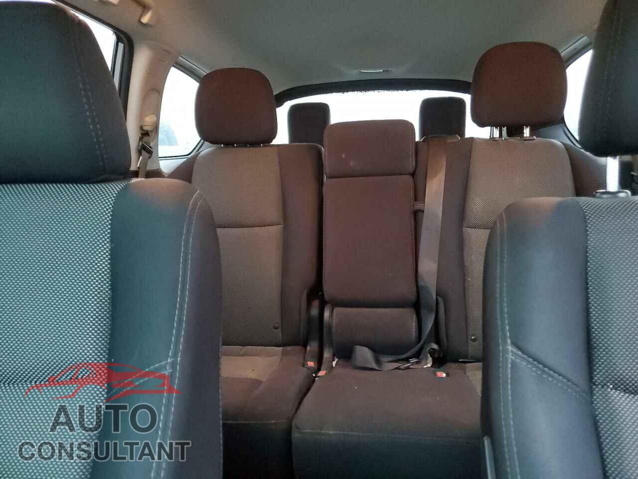 NISSAN PATHFINDER 2017 - 5N1DR2MN6HC611729