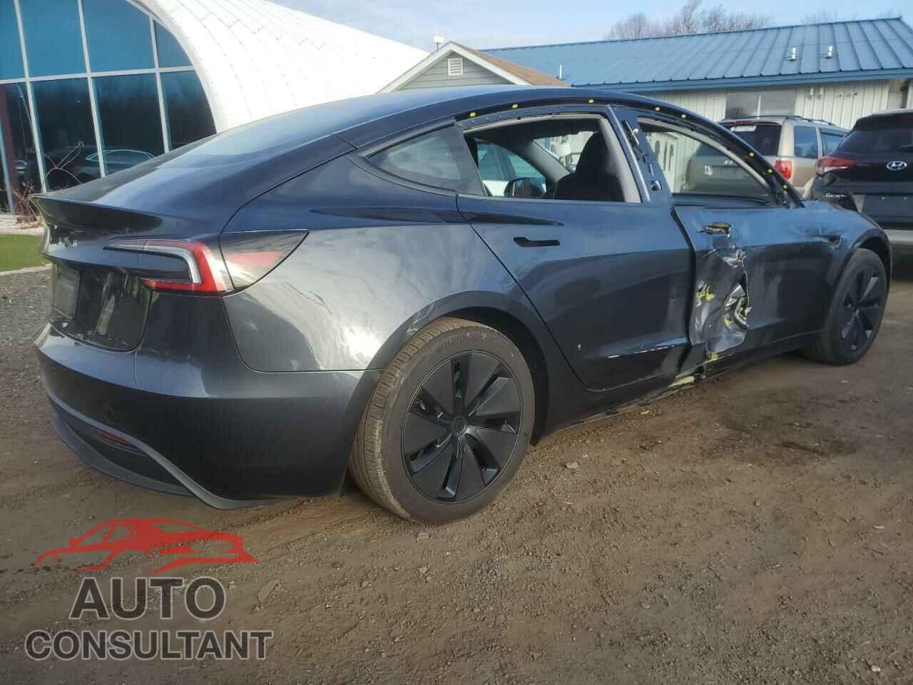 TESLA MODEL 3 2024 - 5YJ3E1EA7RF730282