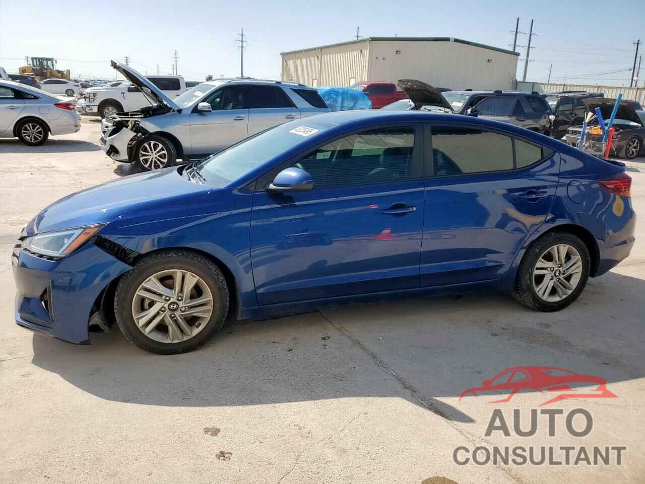HYUNDAI ELANTRA 2020 - 5NPD84LF8LH588478