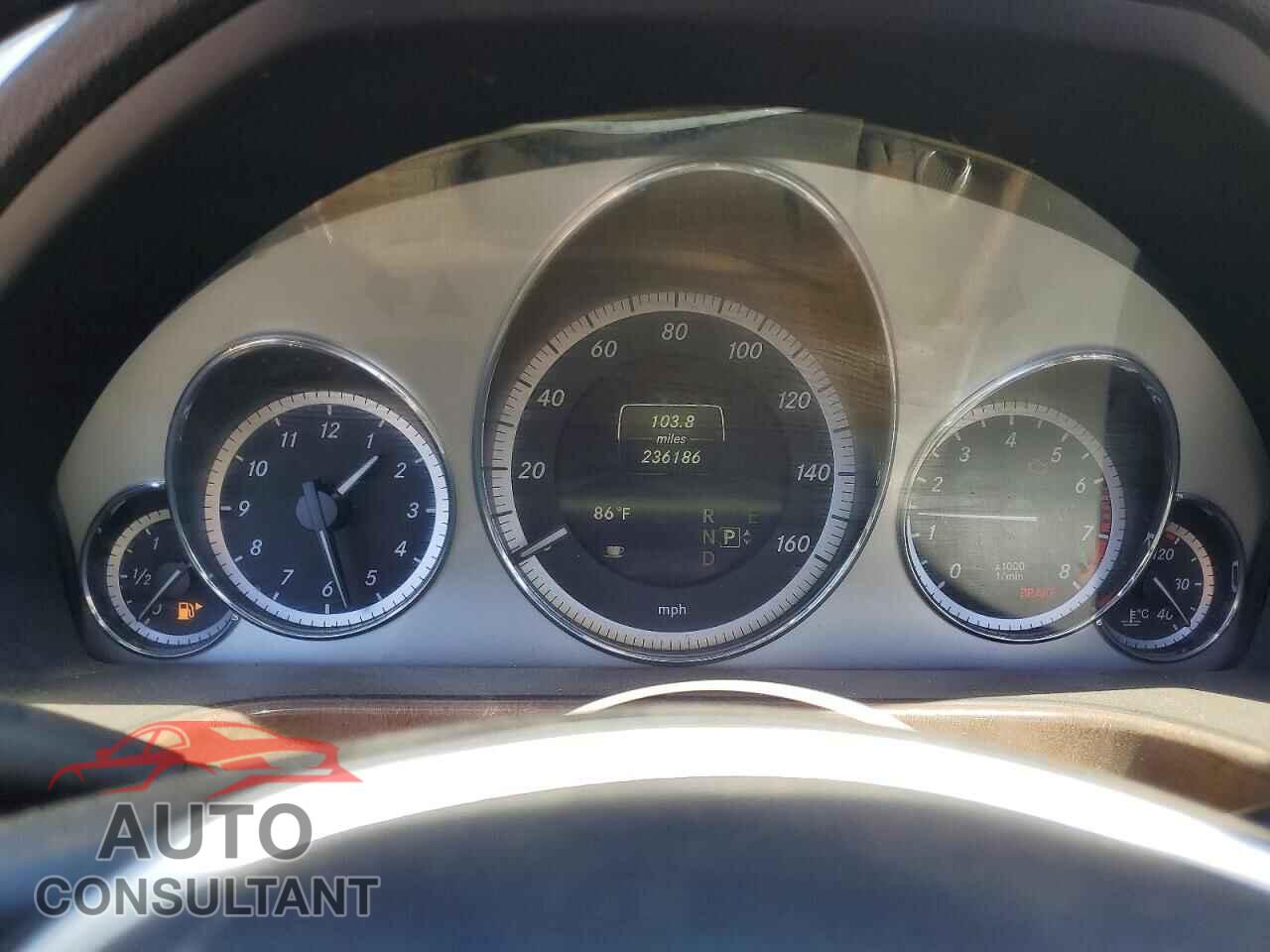 MERCEDES-BENZ E-CLASS 2013 - WDDHF5KB4DA707072
